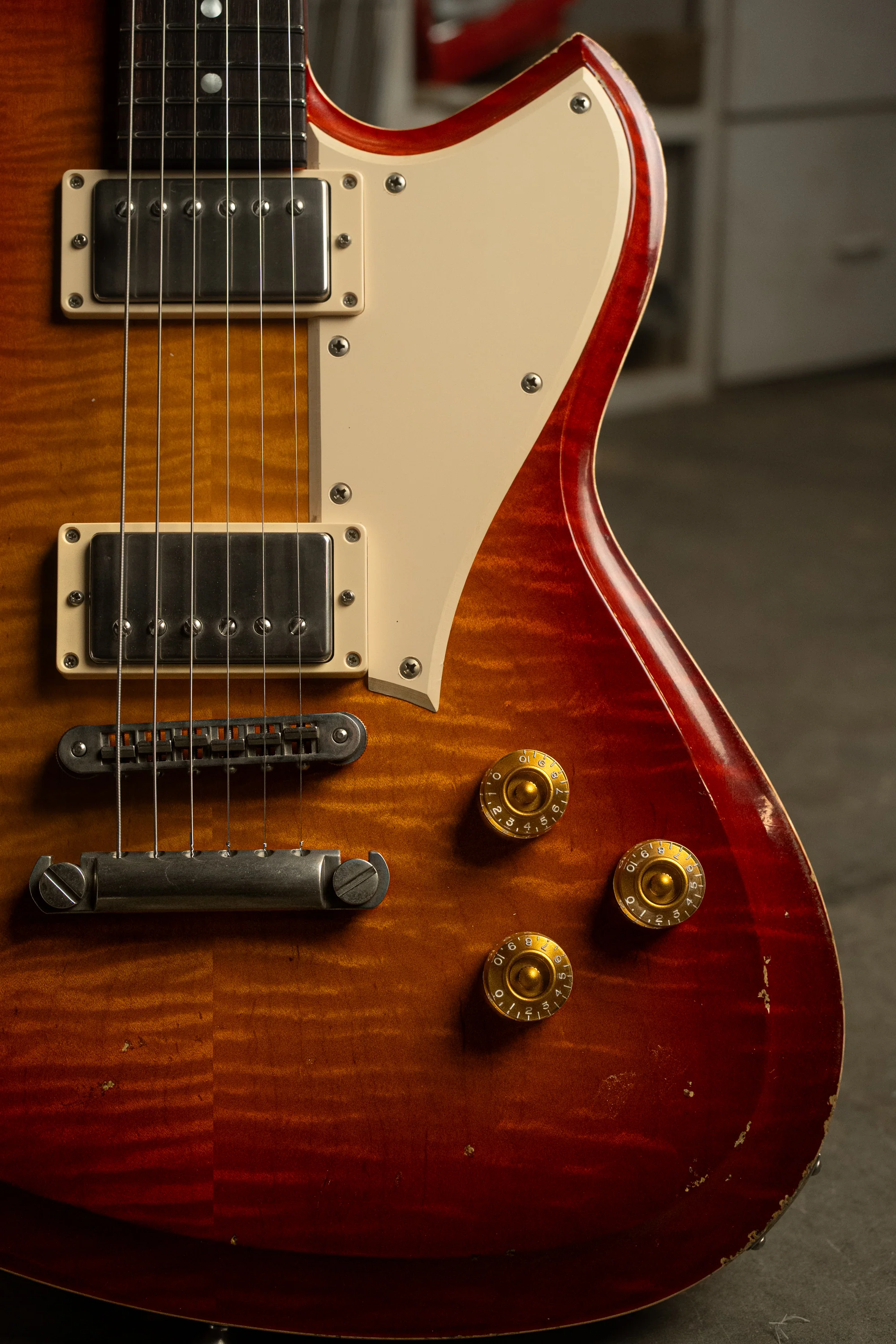 Chambered SERUS H2 - Faded Cherry Burst | NAMM 26 - Image 3