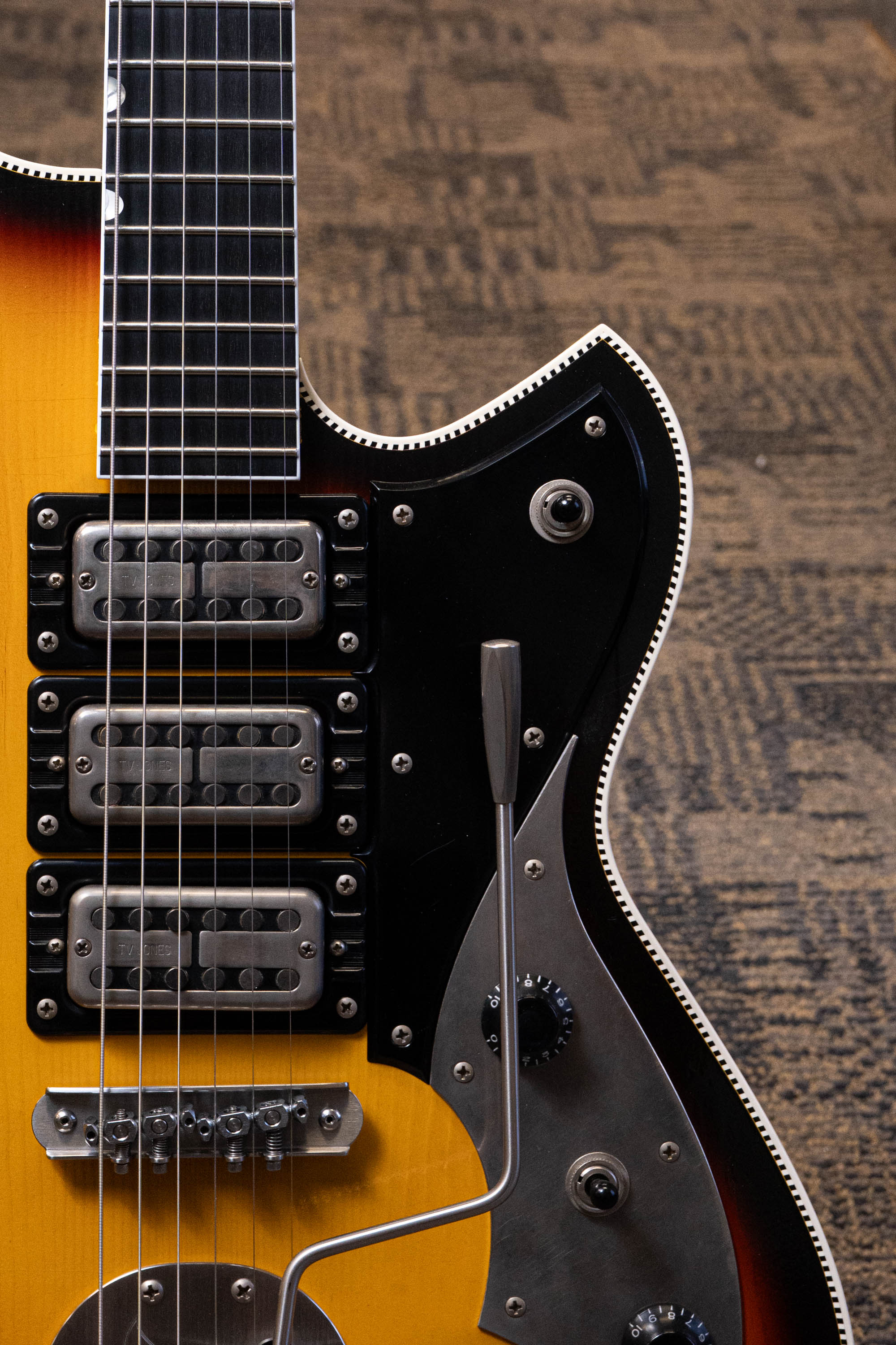 MIRIS J - TV Burst | Signature (1 of 4) - Image 5