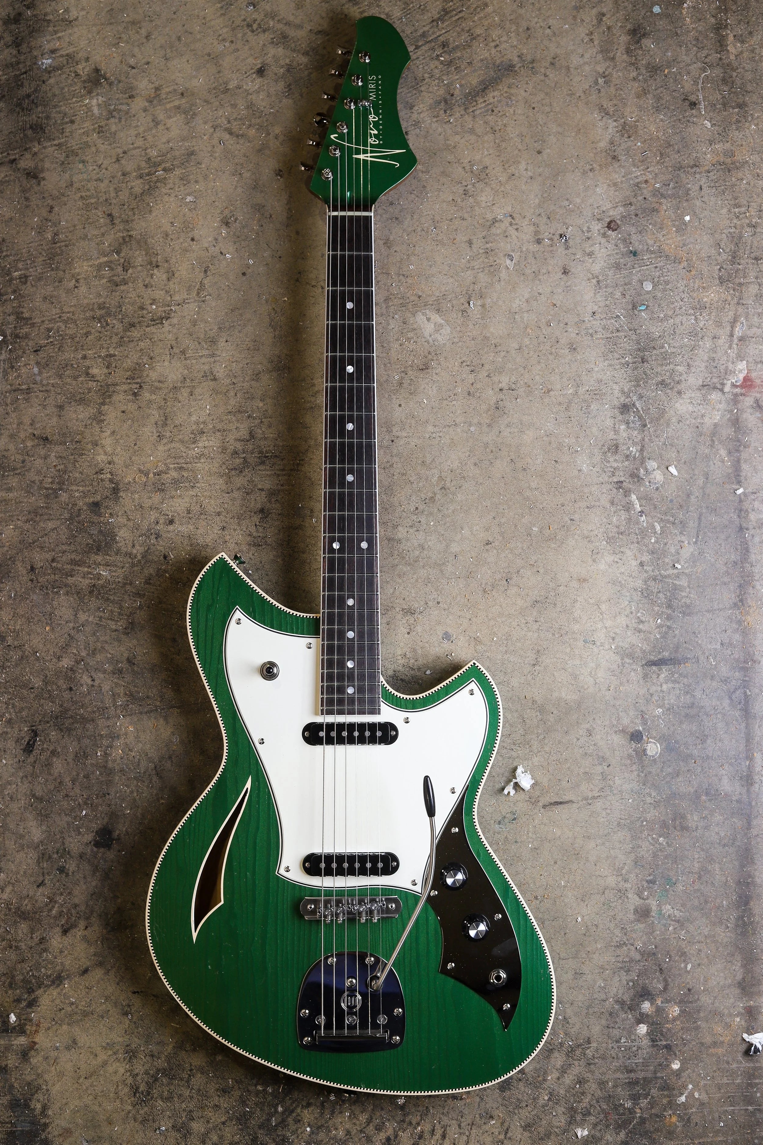 Signature MIRIS JG - Sherwood Green (2 of 7)