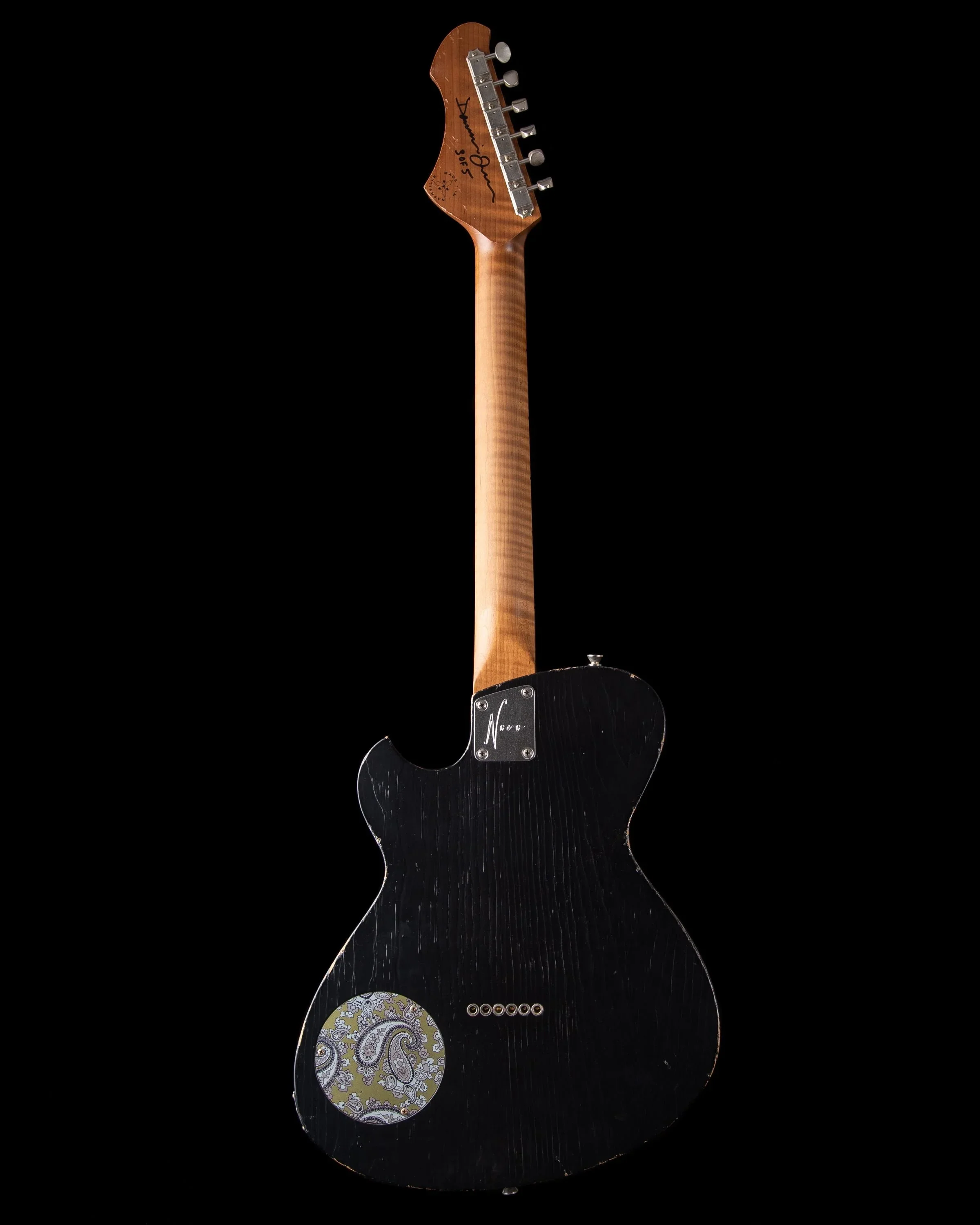 Signature SOLUS F1 GC (3 of 5) Black Paisley - Image 4