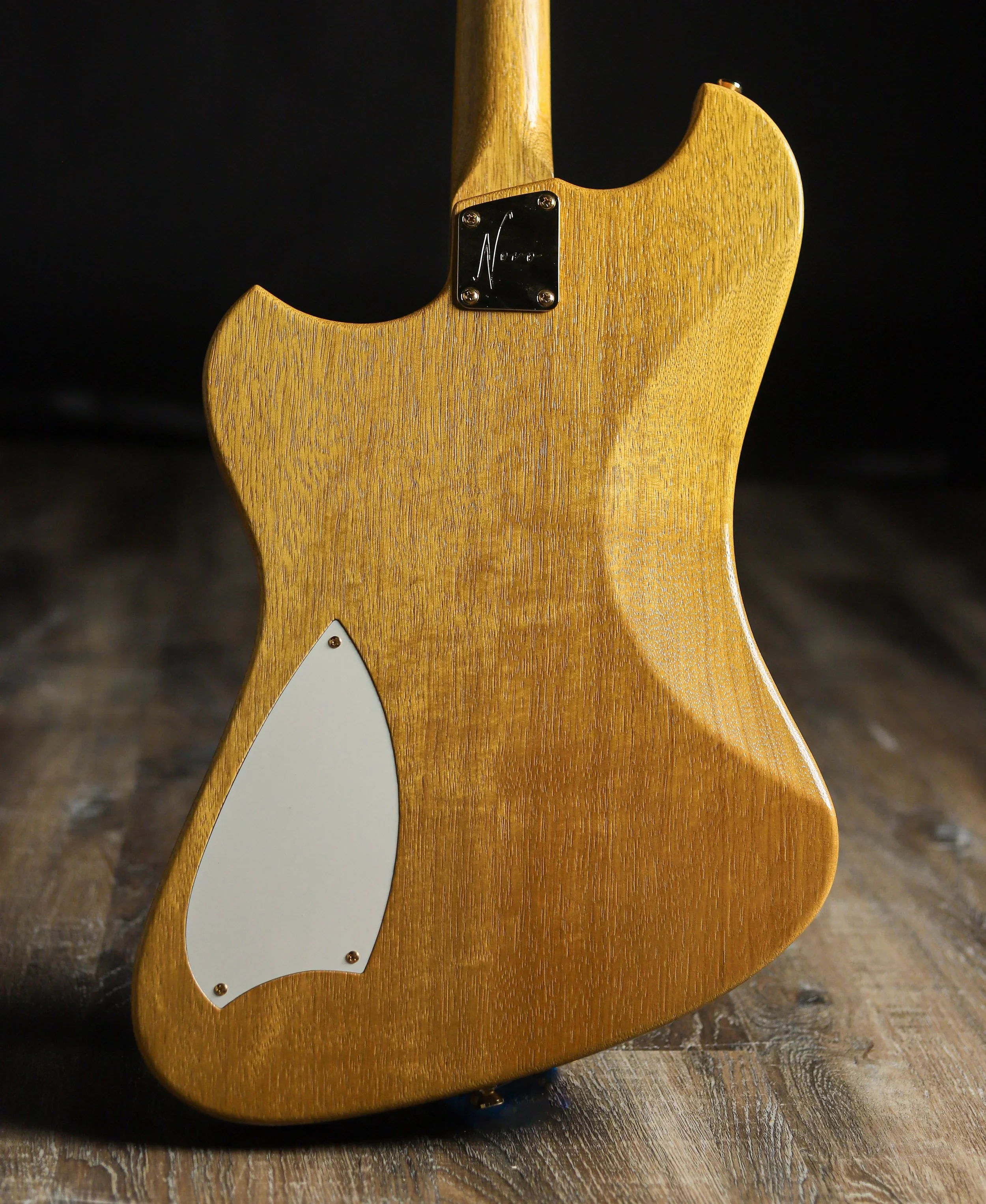 Signature VOLTUR DLX - Korina (1 of 6) - Image 2