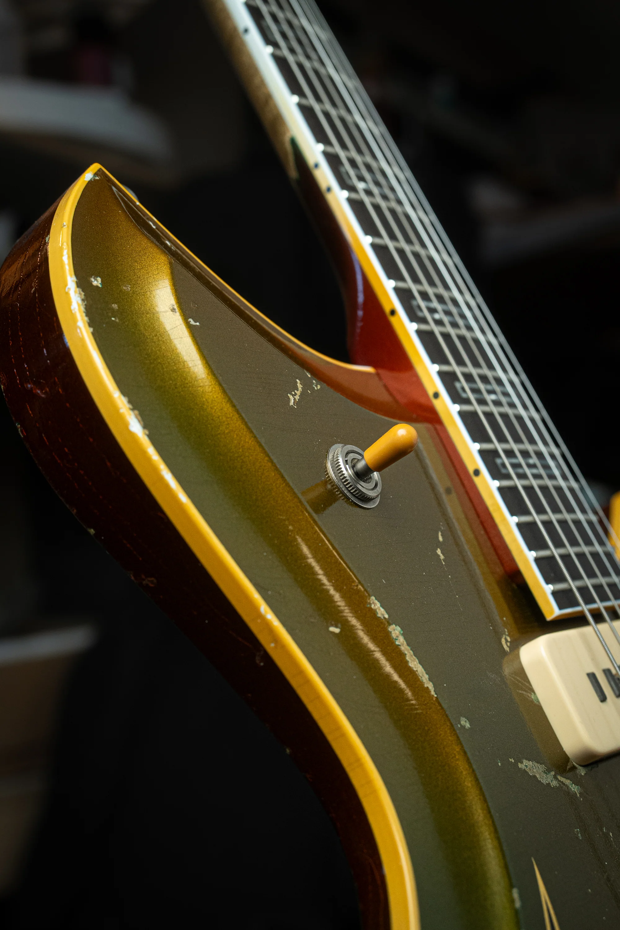 Signature Chambered SERUS P2 - Gold Top | NAMM 26 - Image 3