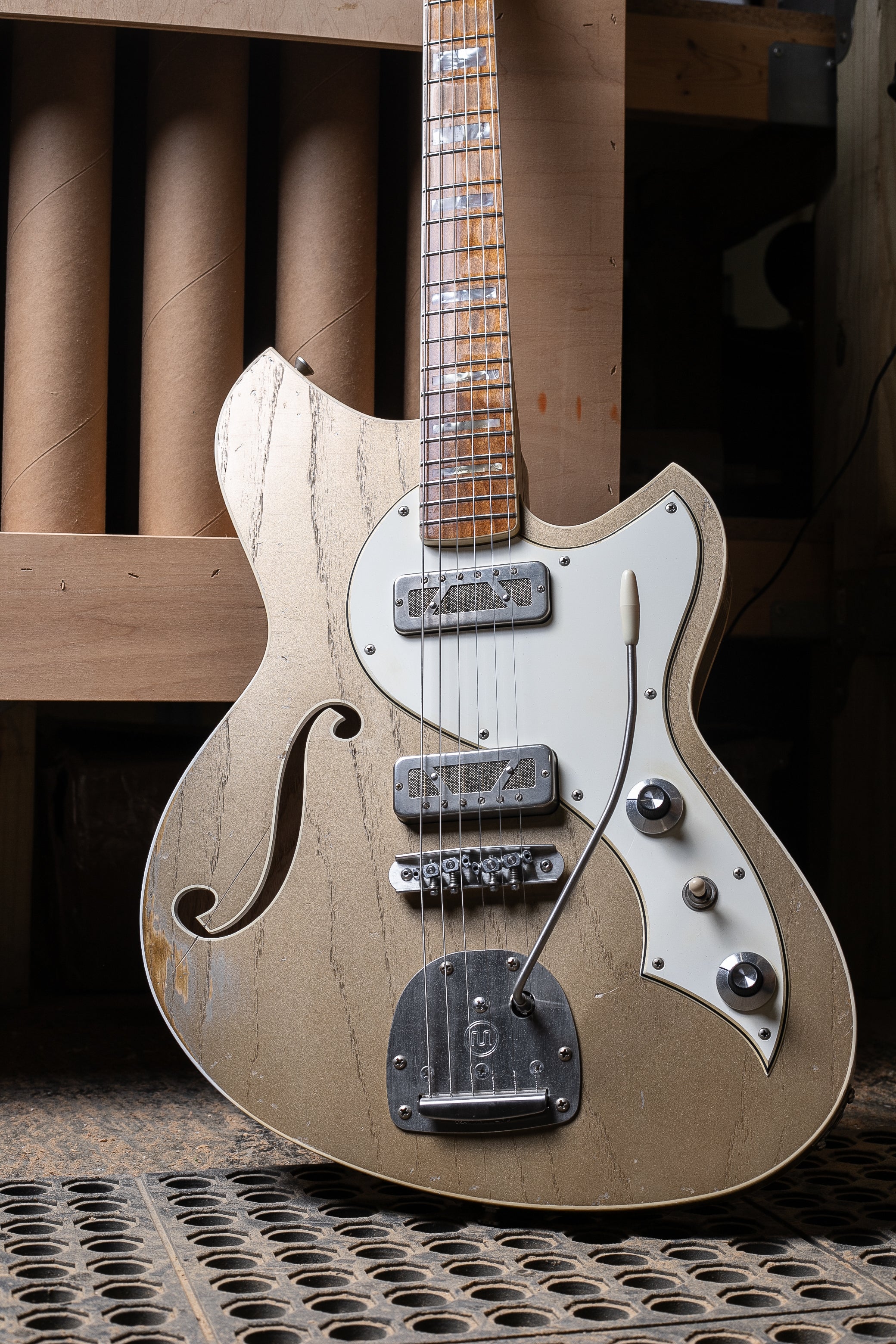 Signature MIRIS J - Shoreline Gold